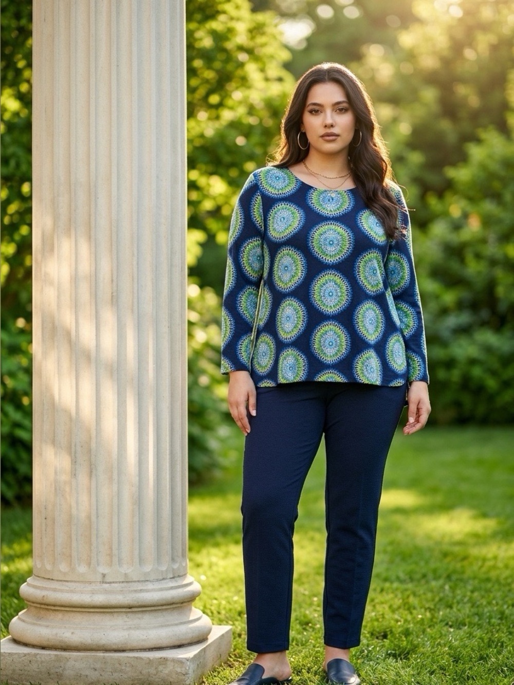 Navy & Green Medallion Knit Top - L